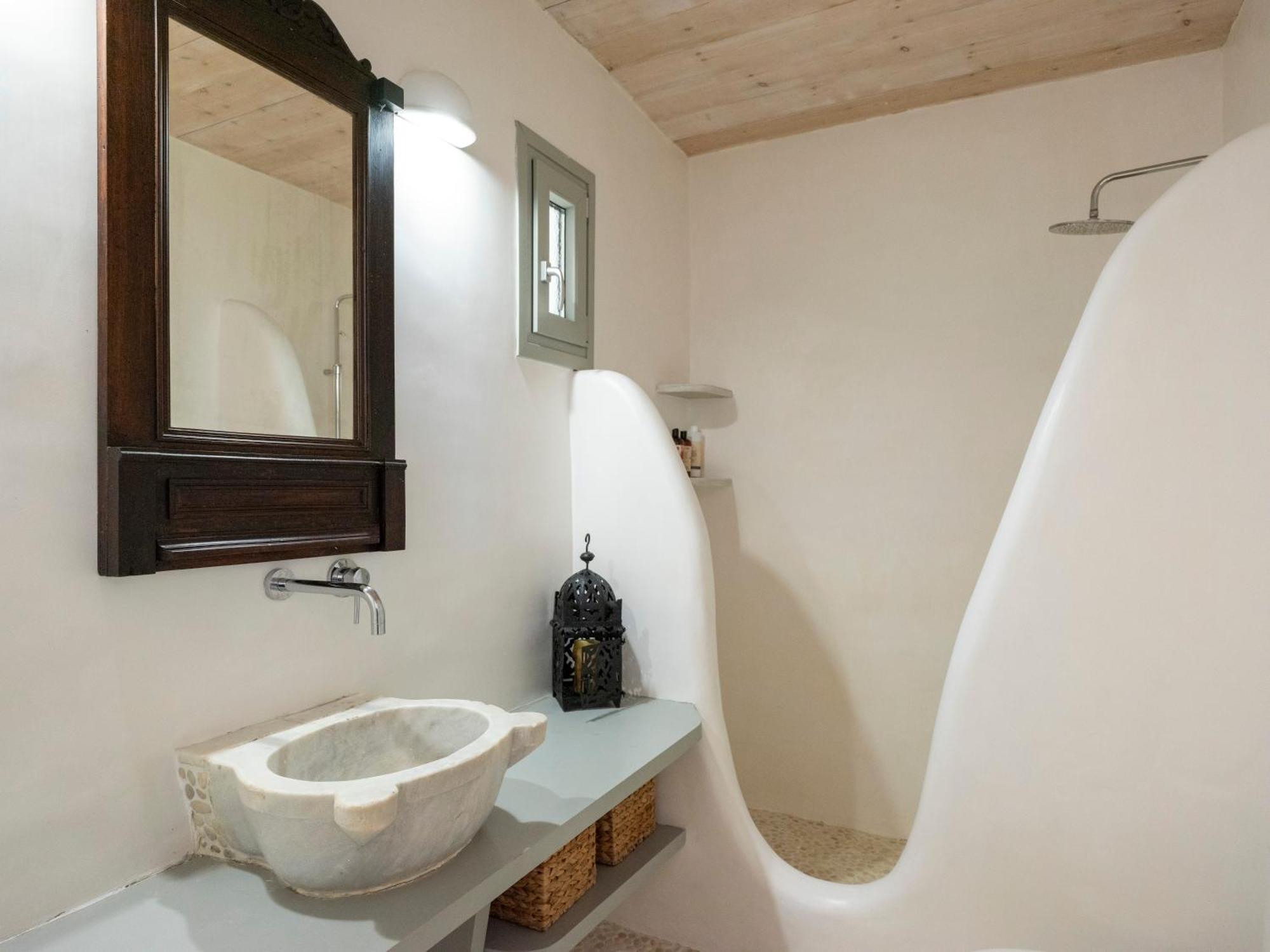 Donum Dei * Parikia (Paros)